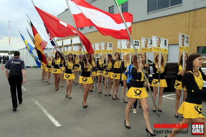 DTM Grid Girls auf dem Lausitzring 2017