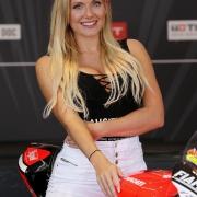 Sbk Lausitzring 2017 Gridgirls Bild 2